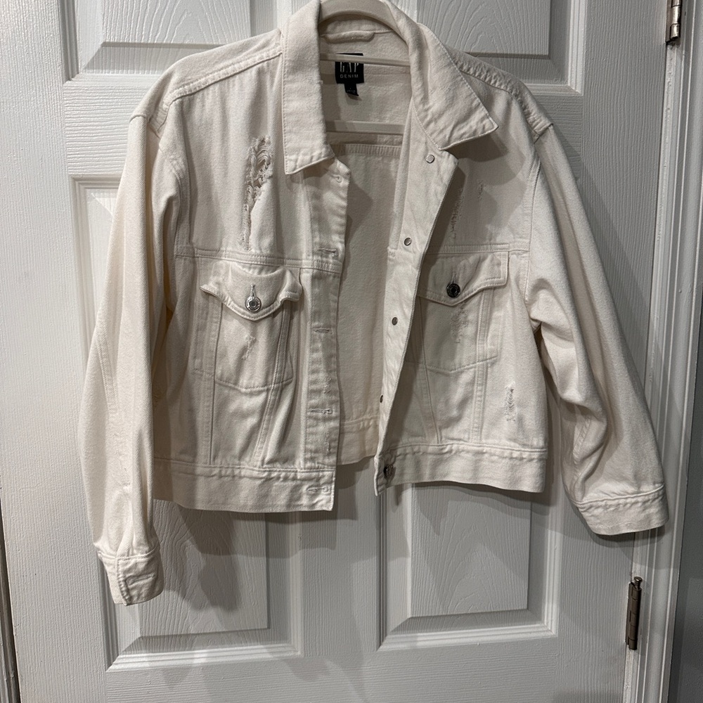 GAP White Cropped Jean Jacket Casual Denim Style